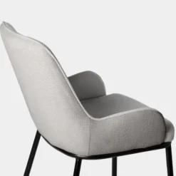 Dama
