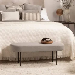 Mena
